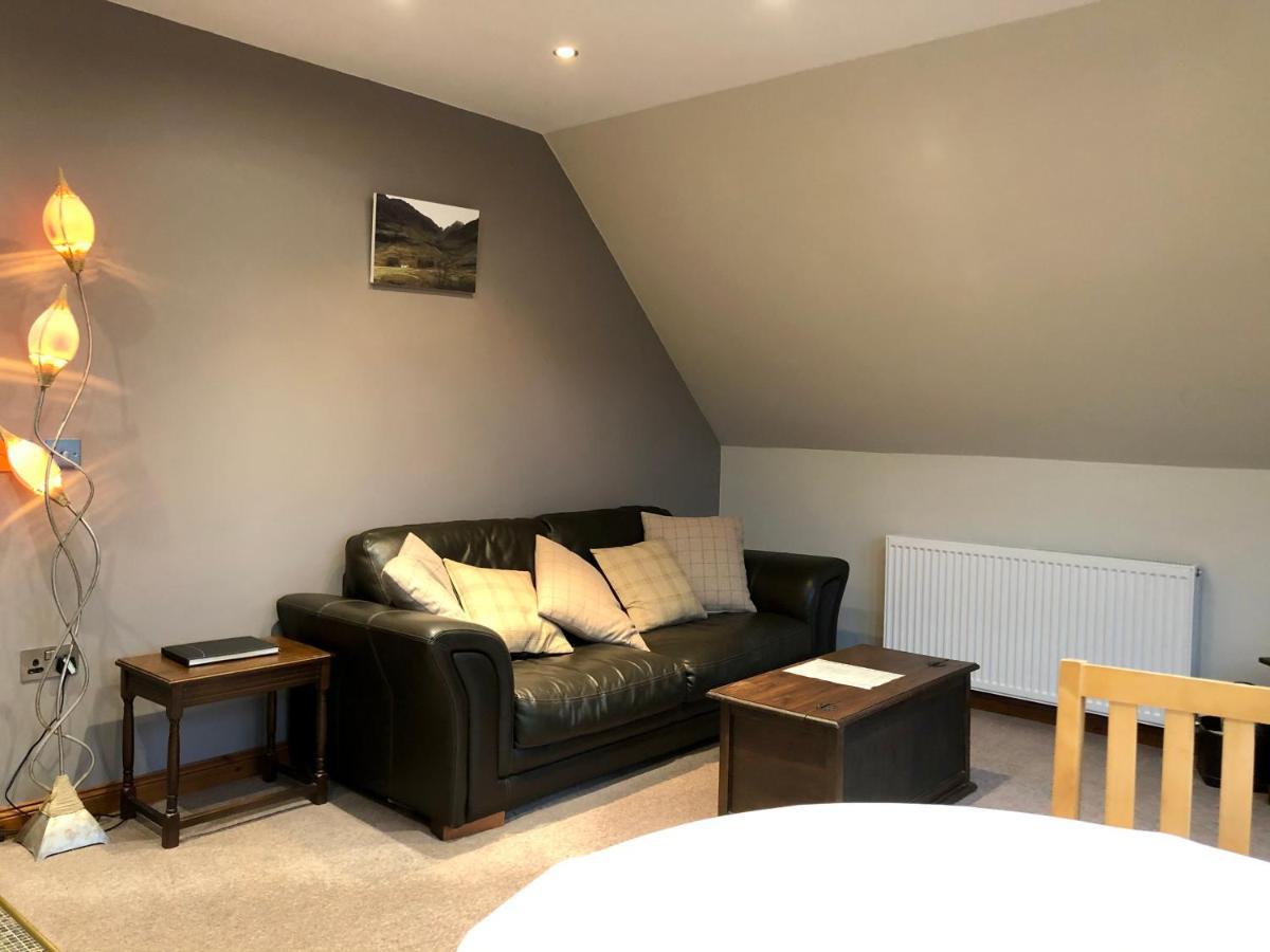 Hunters Lodge Apartments Ballachulish Extérieur photo